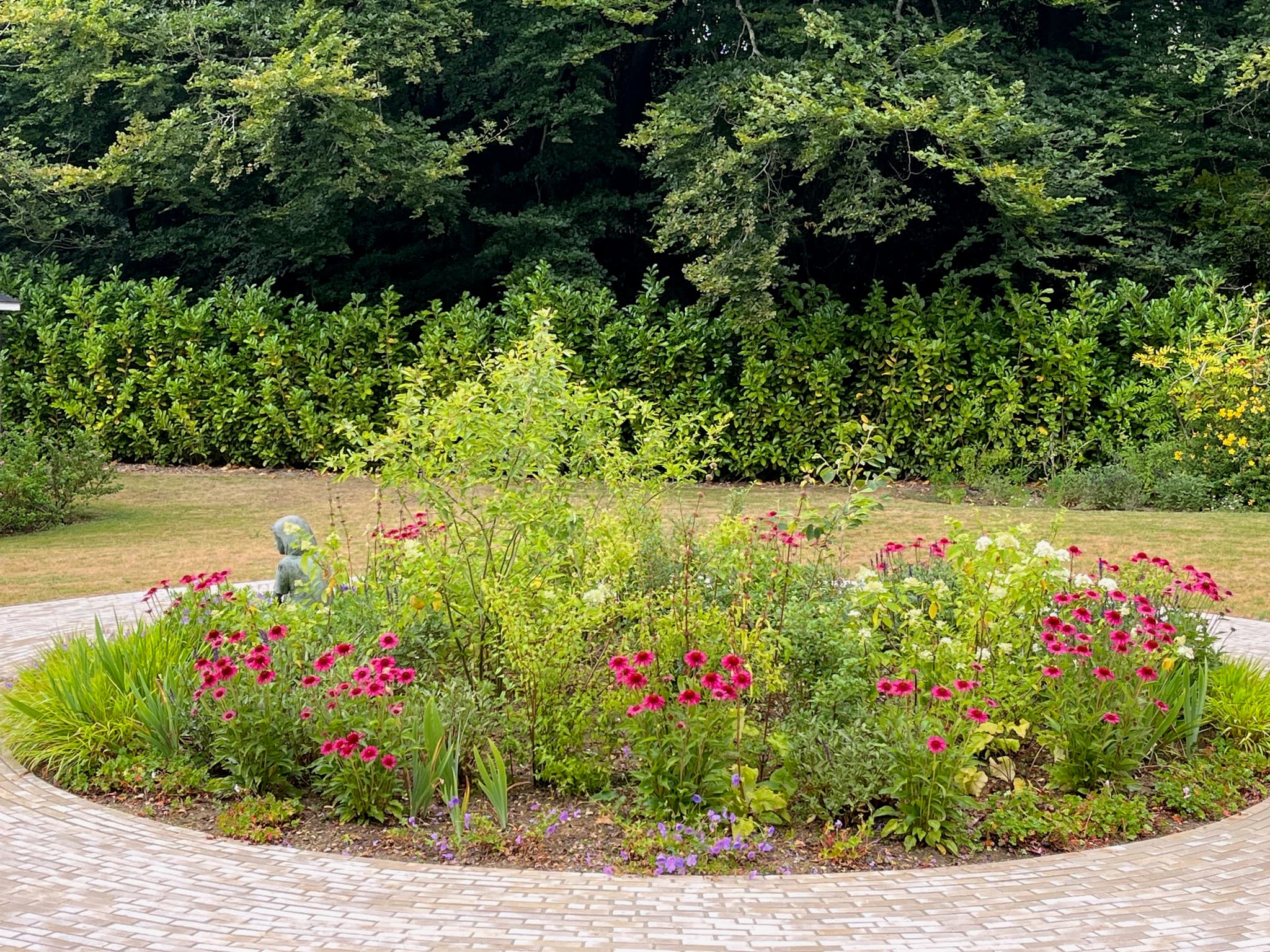 Haslemere, Surrey garden design