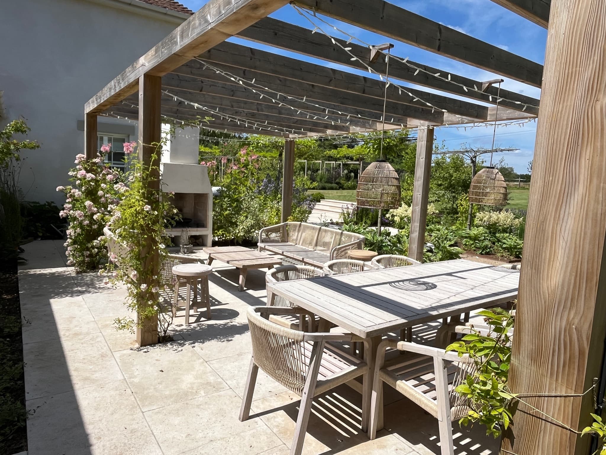 Hook, Hampshire garden design