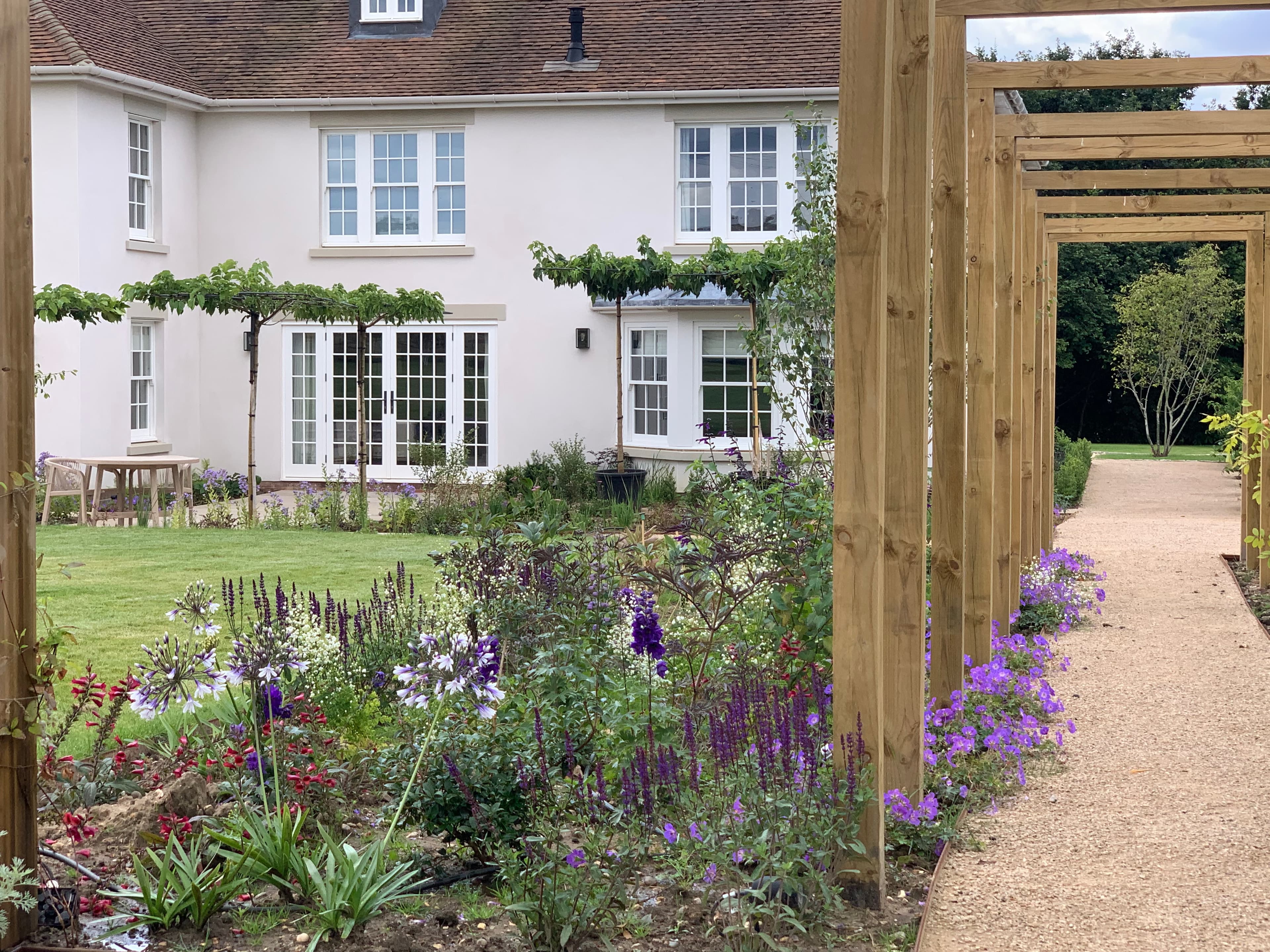 Hook, Hampshire garden design